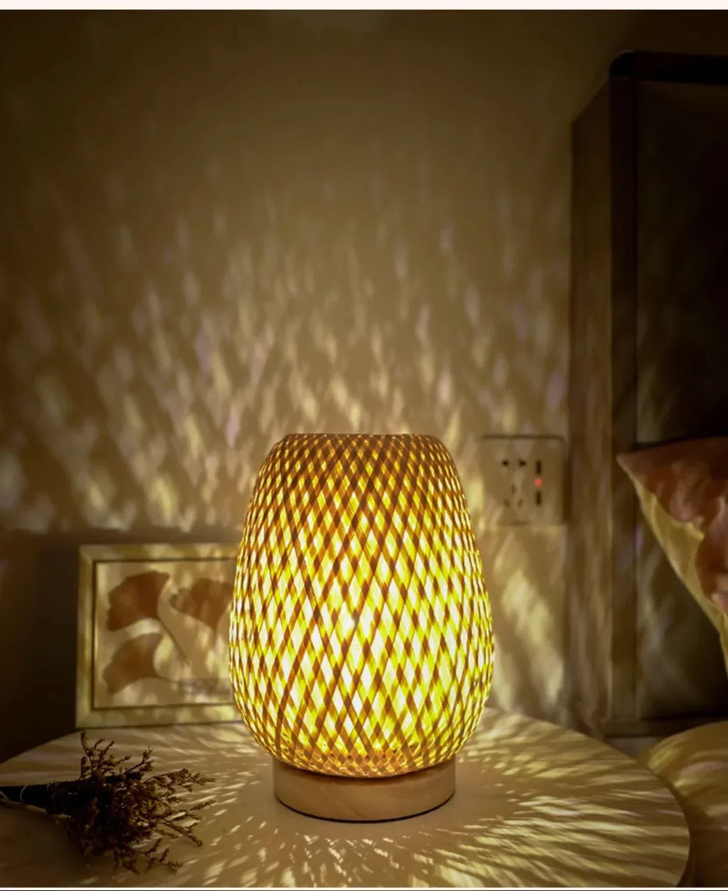 Rustic woven lamp