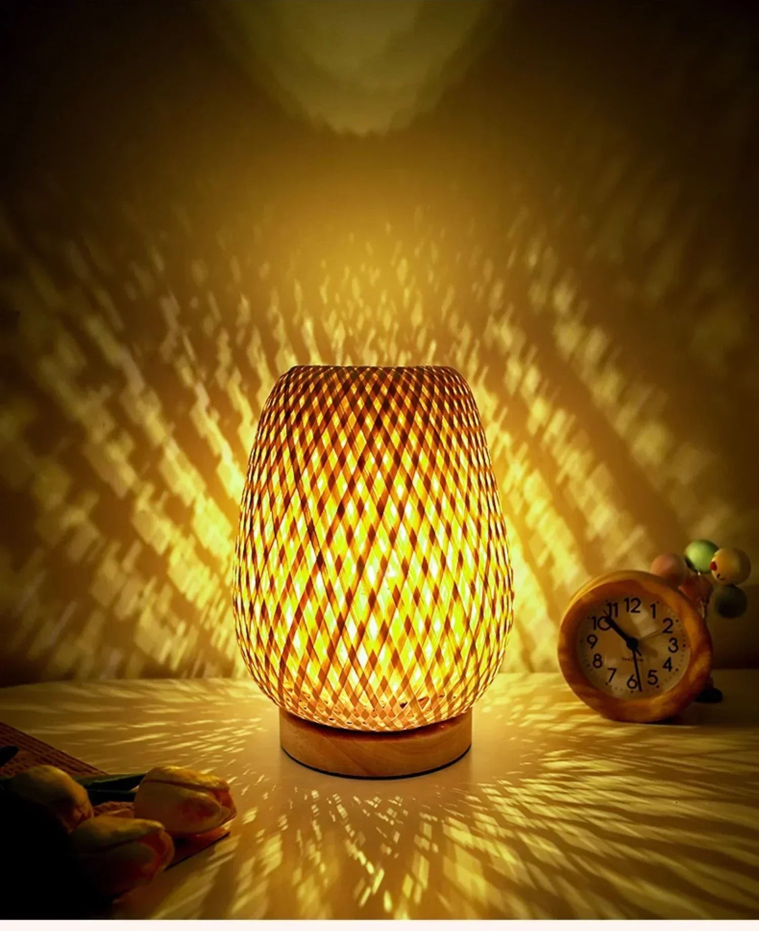 Rustic woven lamp